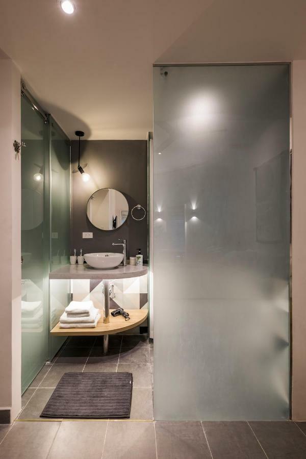 Circadian Japanese Studios In Downtown โฮจิมินห์ซิตี้ ภายนอก รูปภาพ